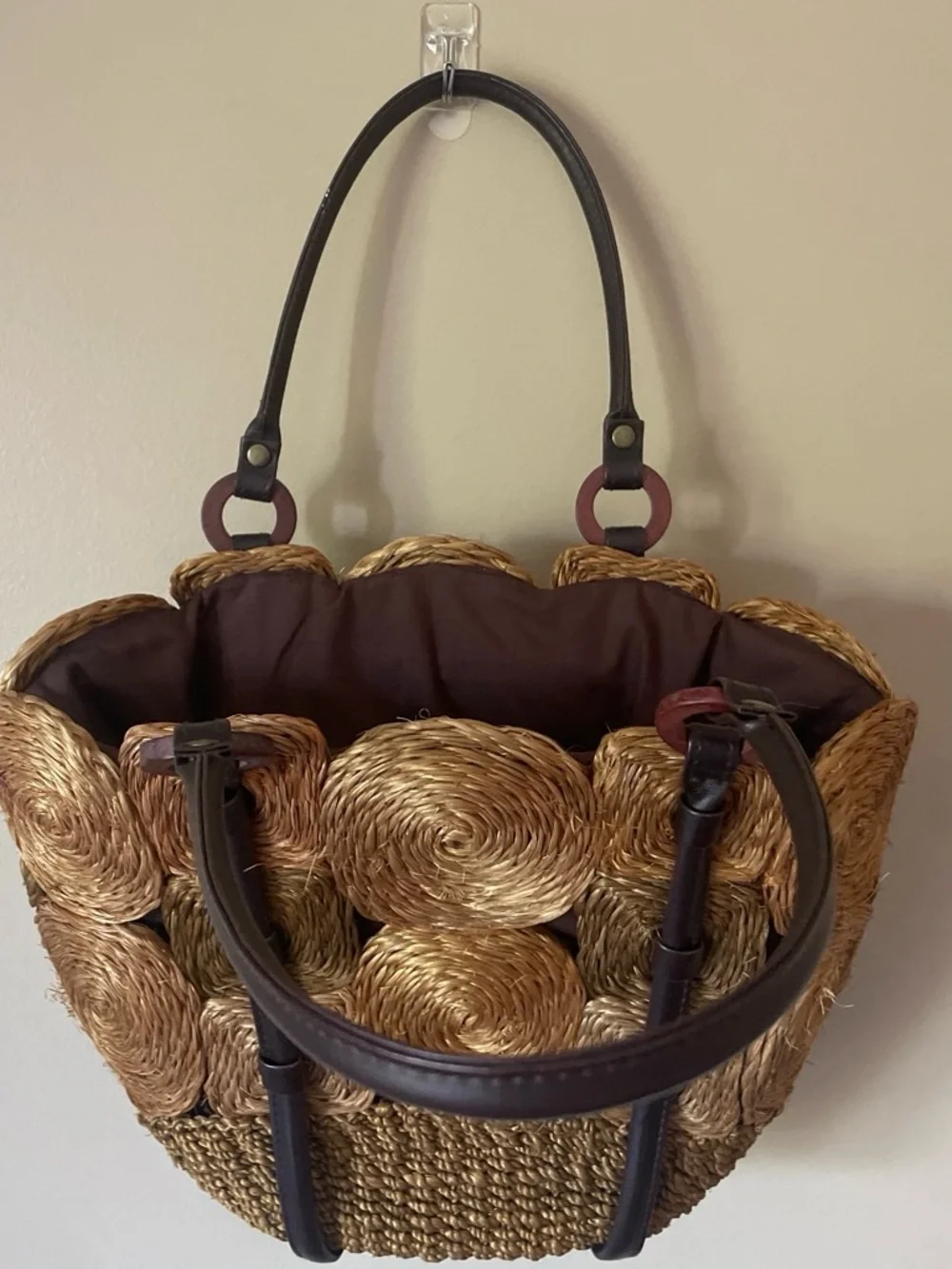 Source Unknown Natural Straw Circle-Tile Tote with Dark Brown Handles